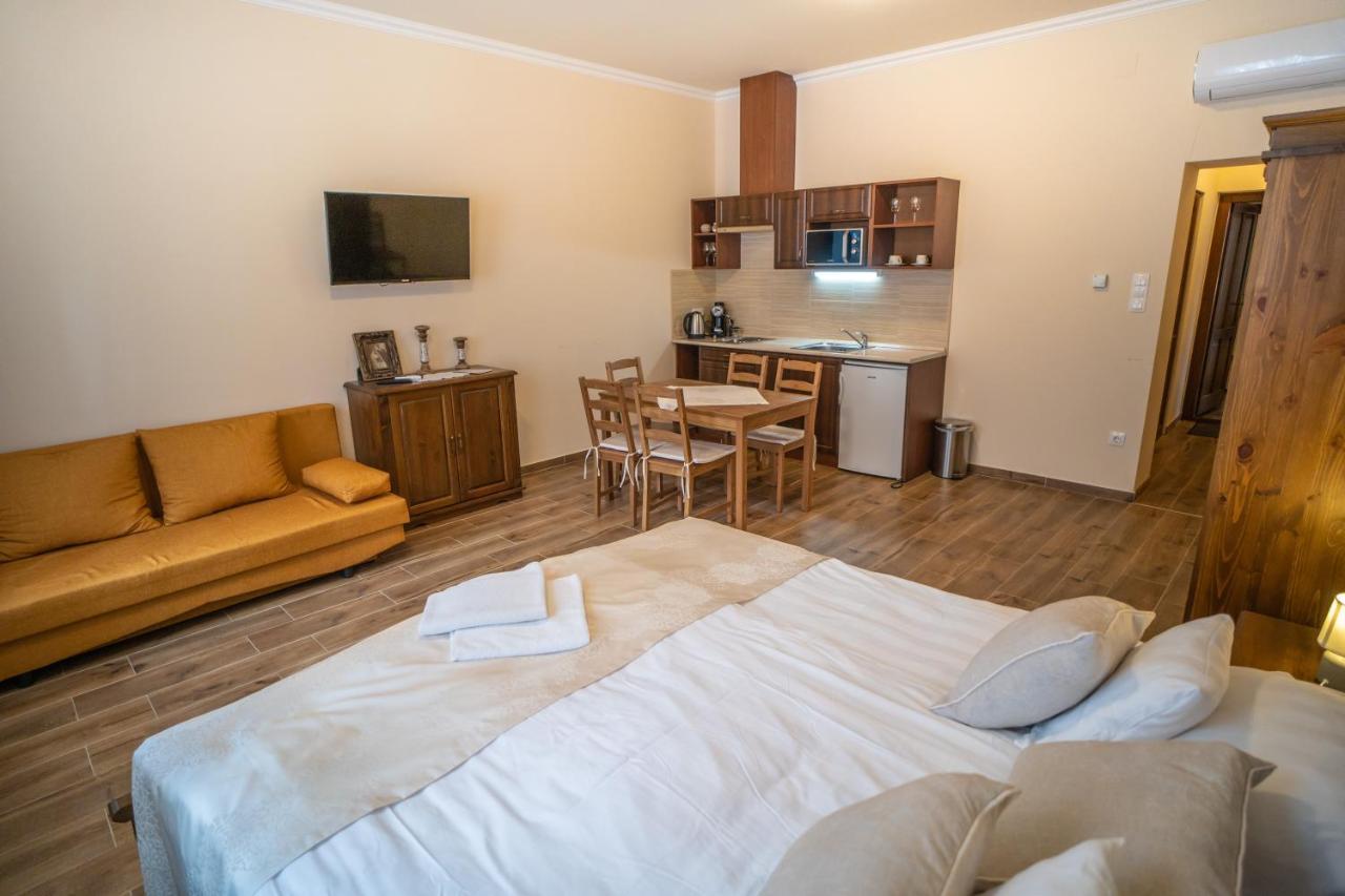 Toscana Apartman Gyula Ngoại thất bức ảnh