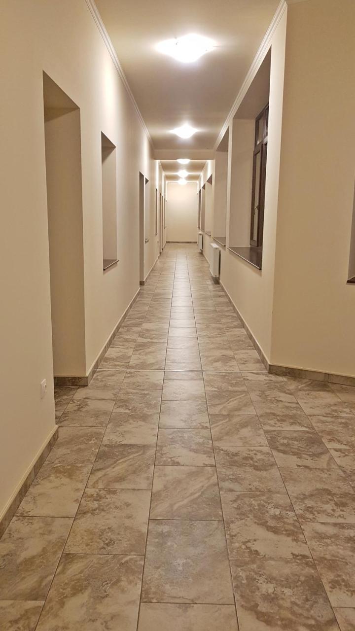 Toscana Apartman Gyula Ngoại thất bức ảnh